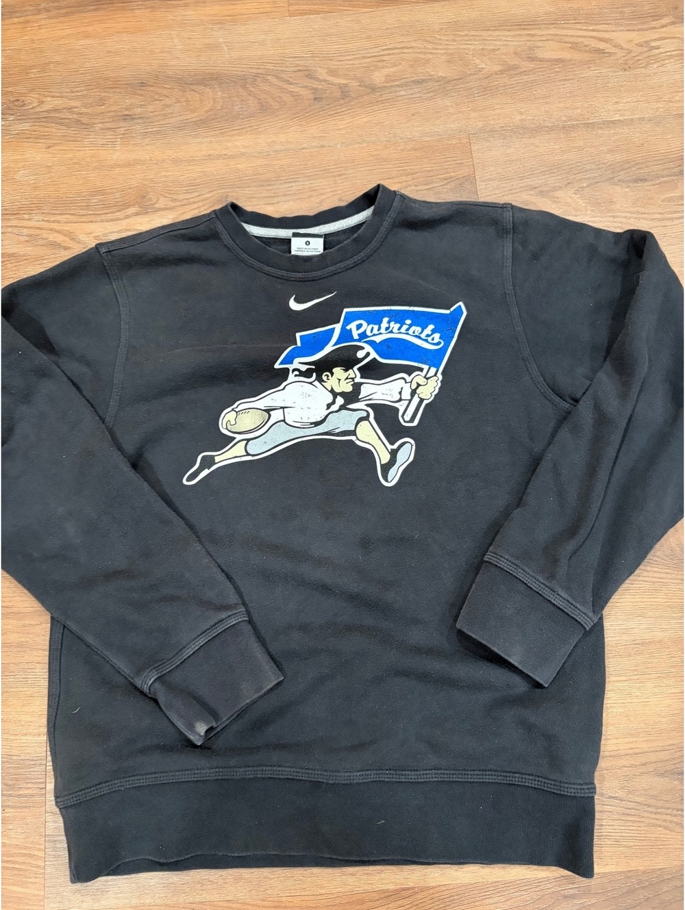 Nike Patriots Black Crewneck Sweatshirt